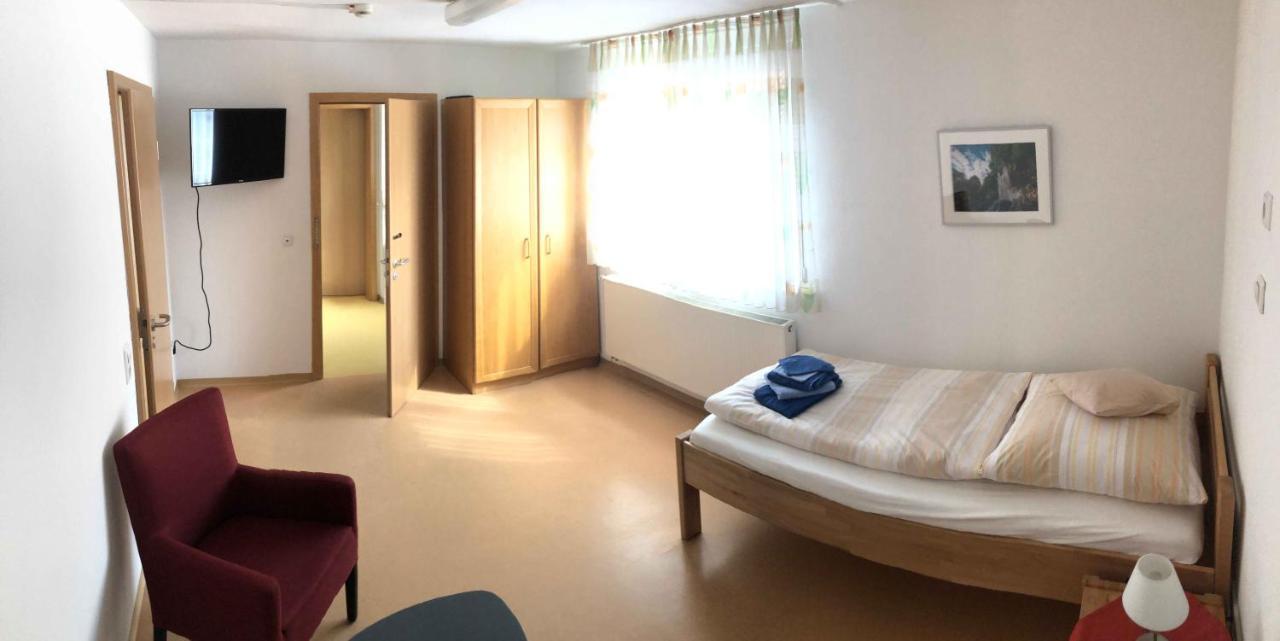 Personalwohnheim Altenpflege Foditsch Sankt Johann  Extérieur photo