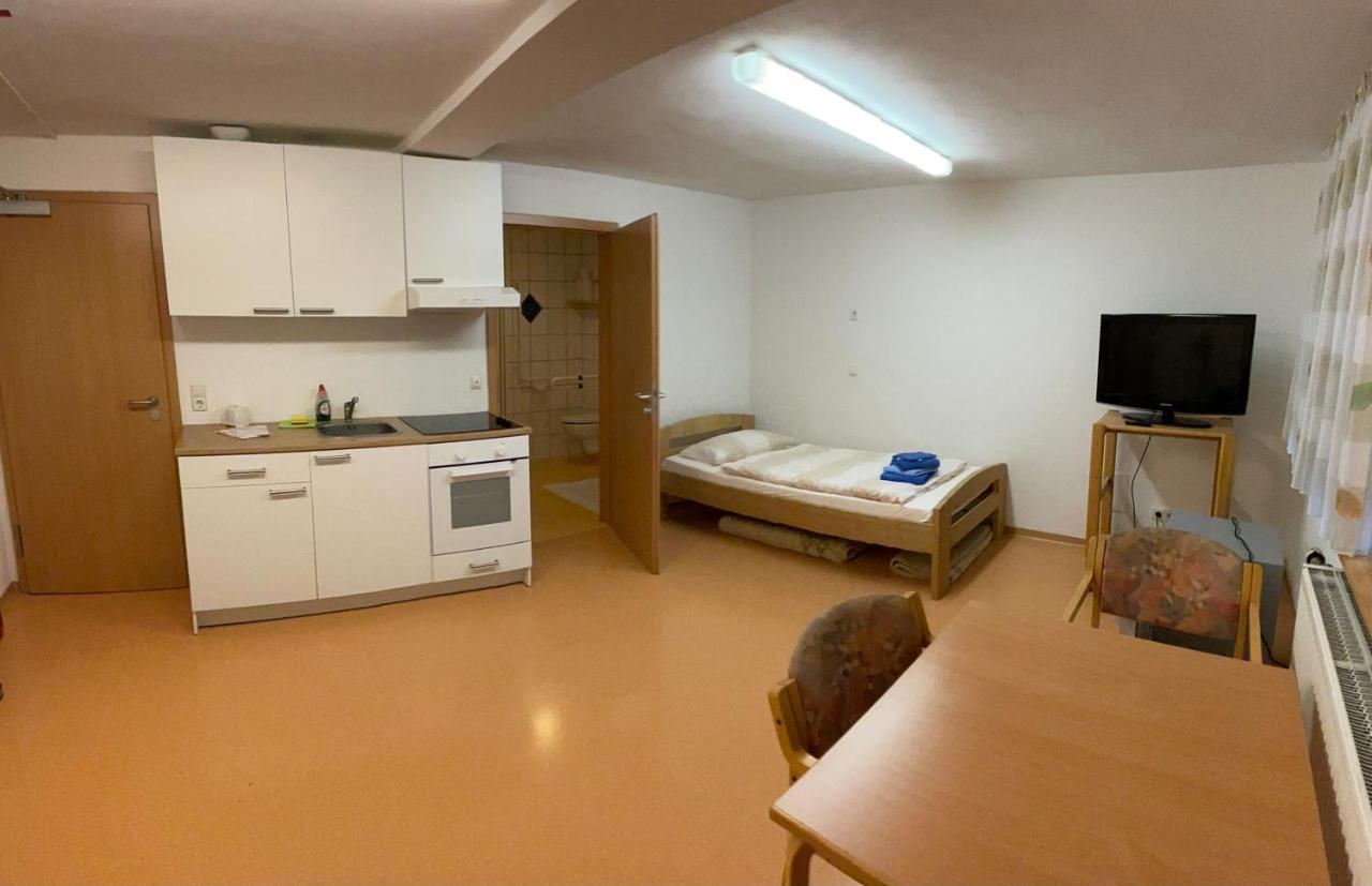 Personalwohnheim Altenpflege Foditsch Sankt Johann  Extérieur photo